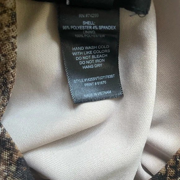 Elegant Brown Snake Print Maxi Dress - Picture 9 of 9